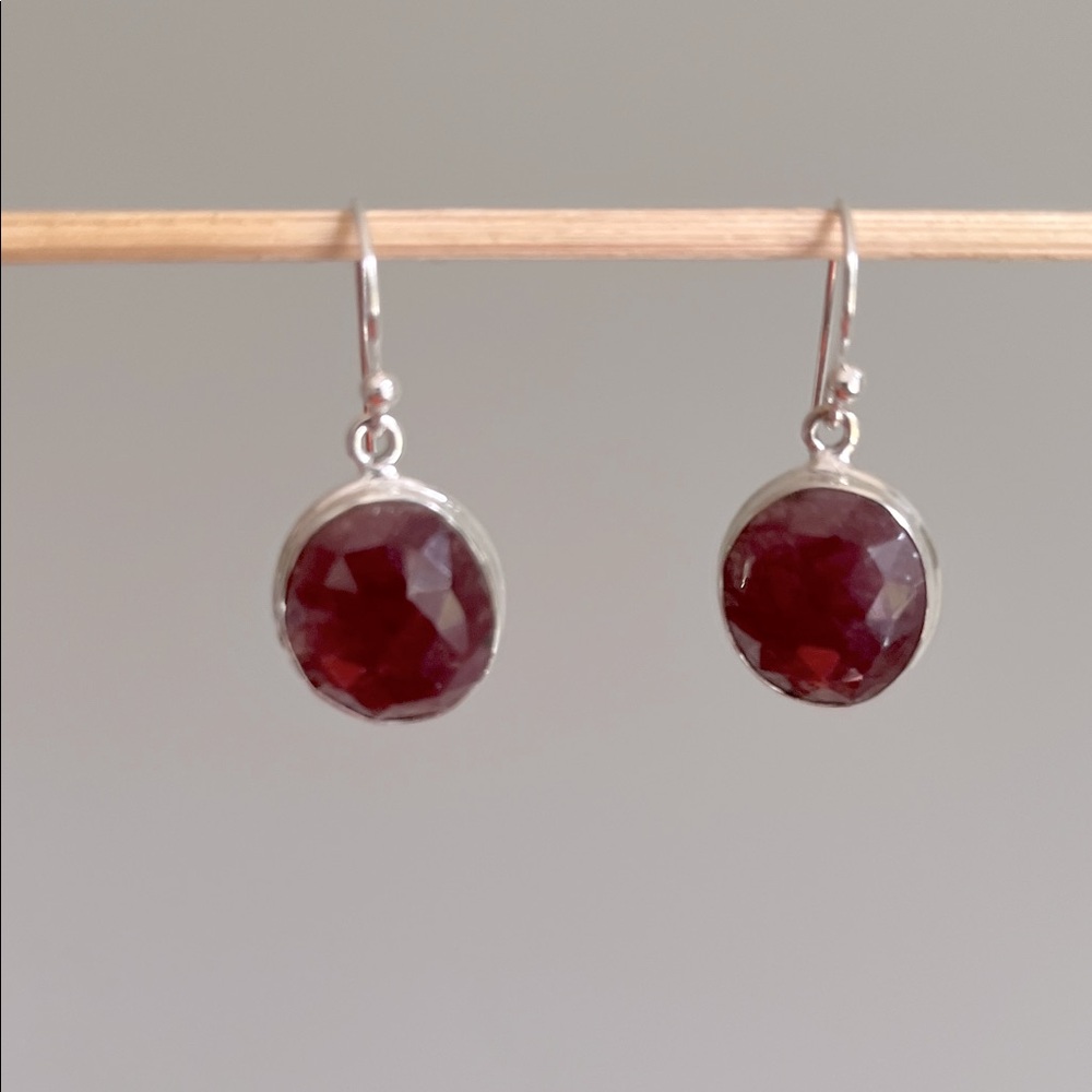 Faced Royal Ruby in Sterling